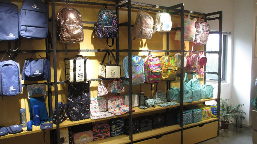 Dongguan Fangxin Gift Manufacturing Co., Ltd. производственная линия завода