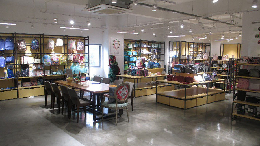 Dongguan Fangxin Gift Manufacturing Co., Ltd. производственная линия завода